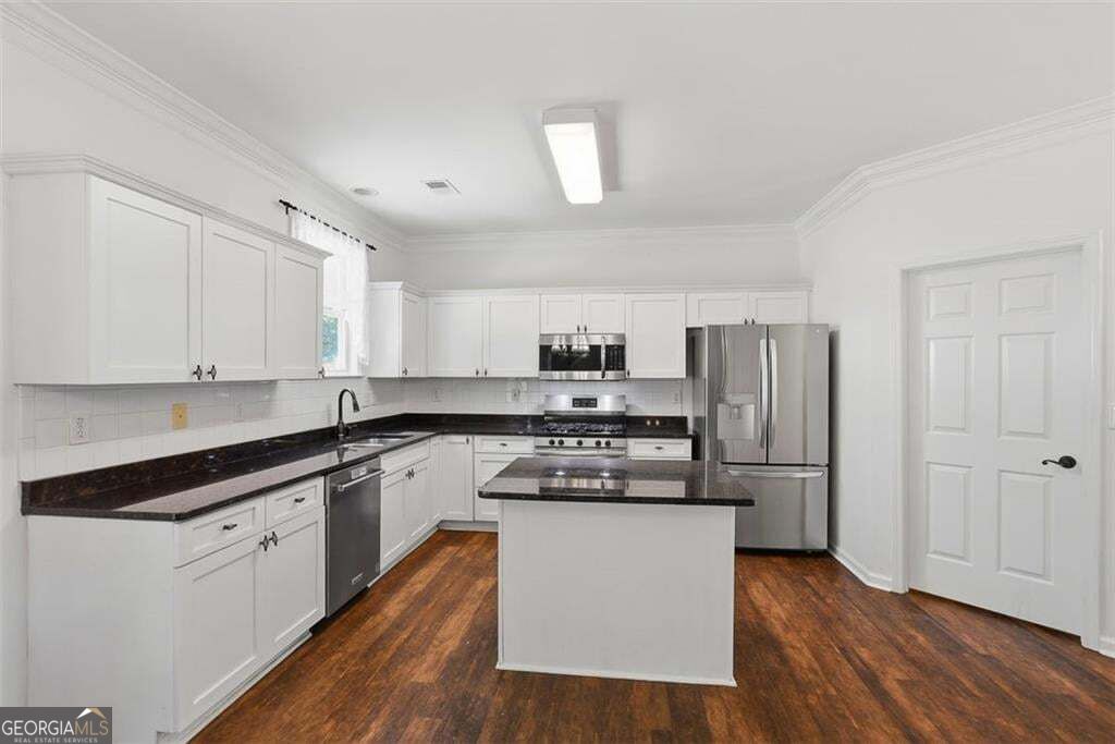 3988 Madison Main Nw Property Photo 10