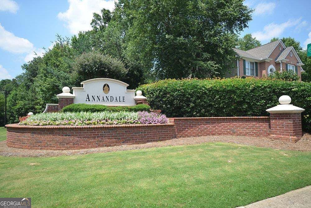 3988 Madison Main Nw Property Photo 52