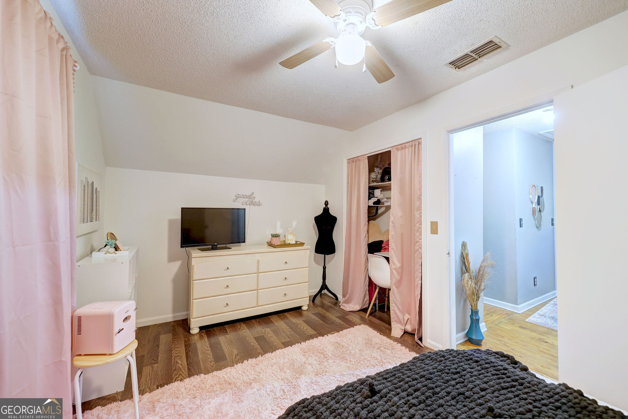 312 Dechene Drive Property Photo 27