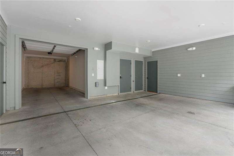 1290 Longreen Terr Nw # 2 Property Photo 15