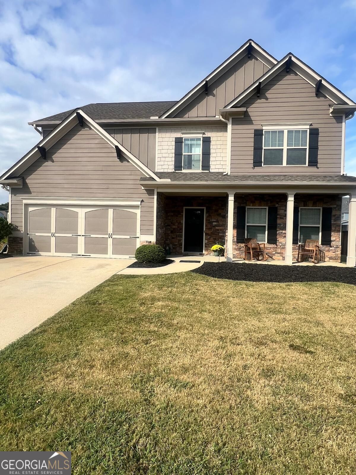 38 Stately Oaks Drive Se Property Photo 1