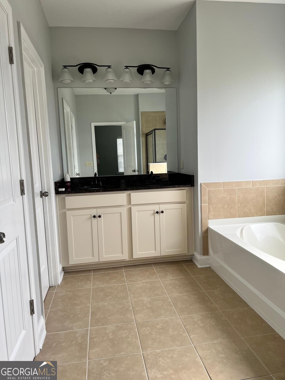 38 Stately Oaks Drive Se Property Photo 15