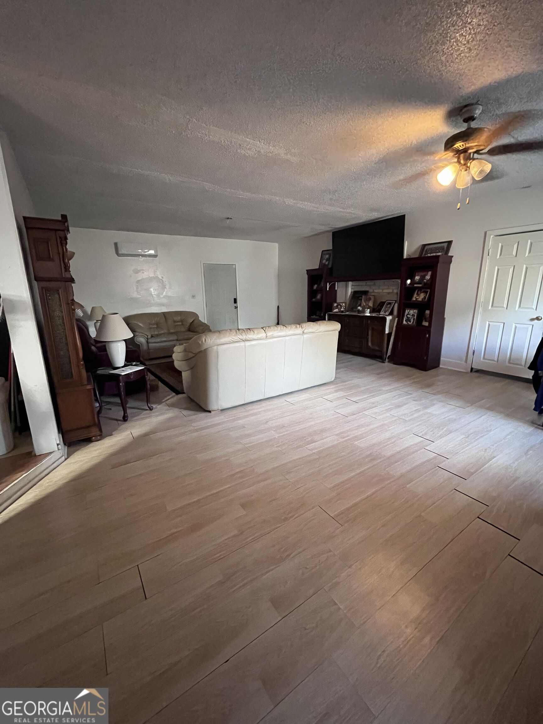 4081 Lazylane Road Property Photo 5