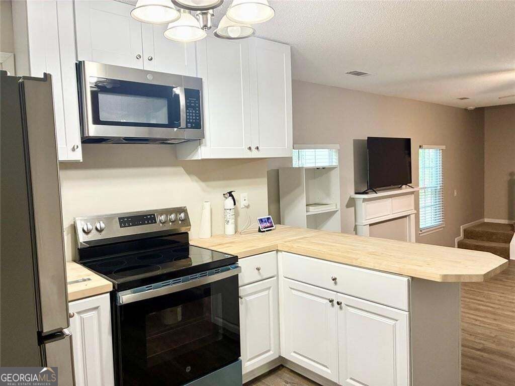 4984 Galleon Crossing # B Property Photo 4