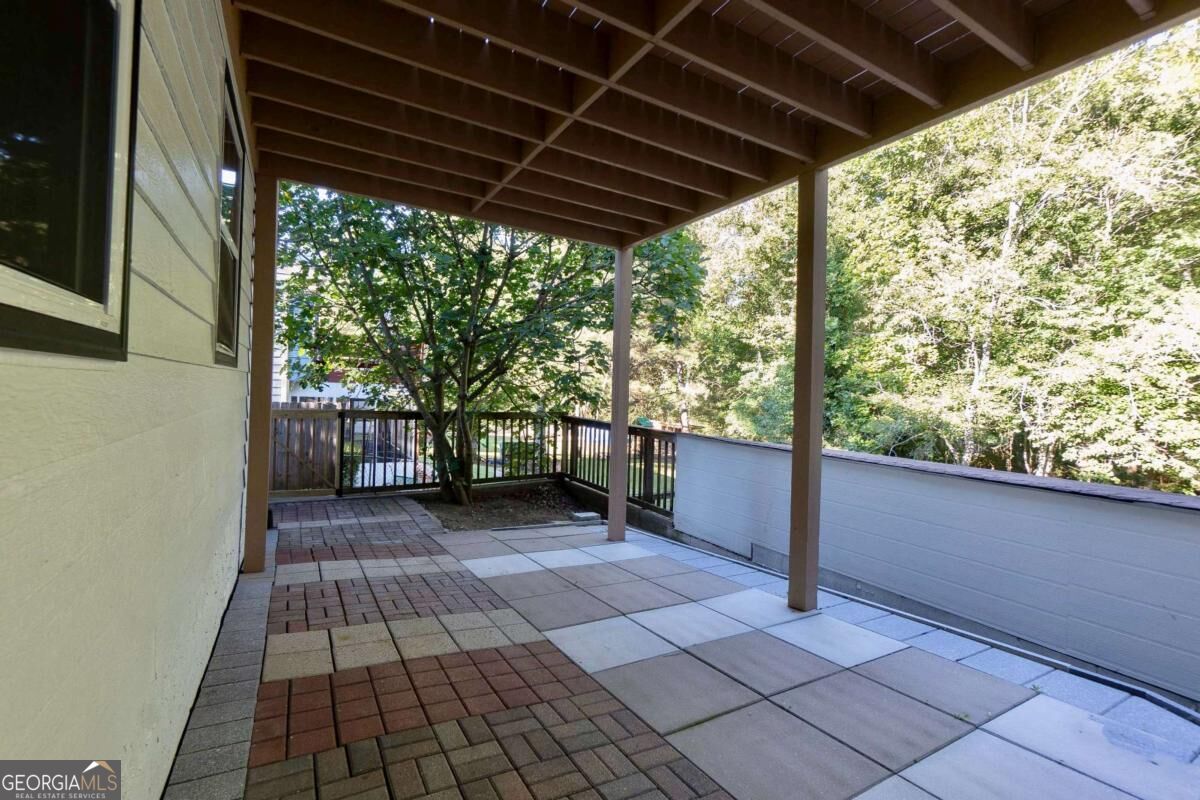 5507 Riverside Drive Property Photo 30