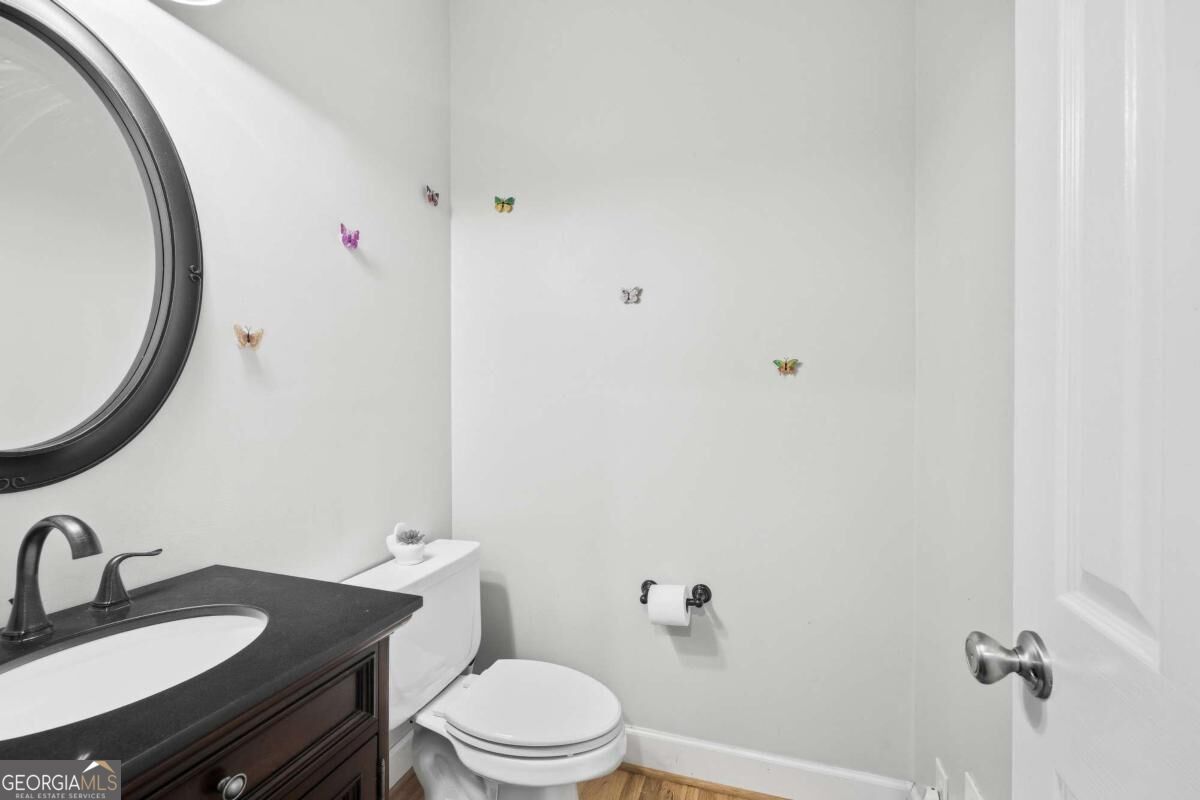 810 Millvale Place Property Photo 19