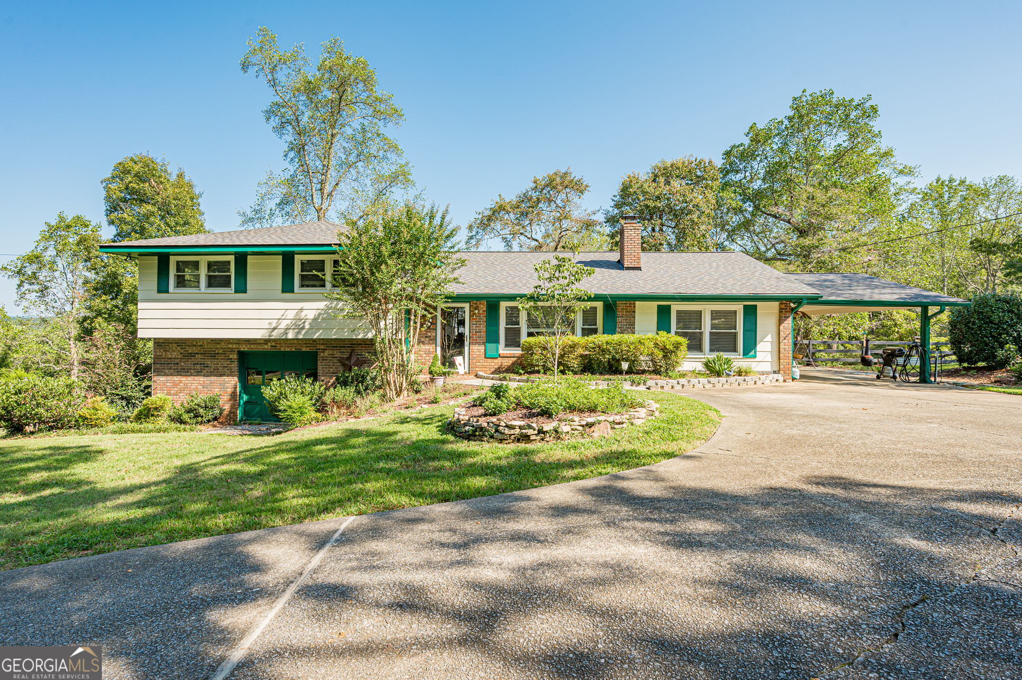1276 Howell Property Photo 1