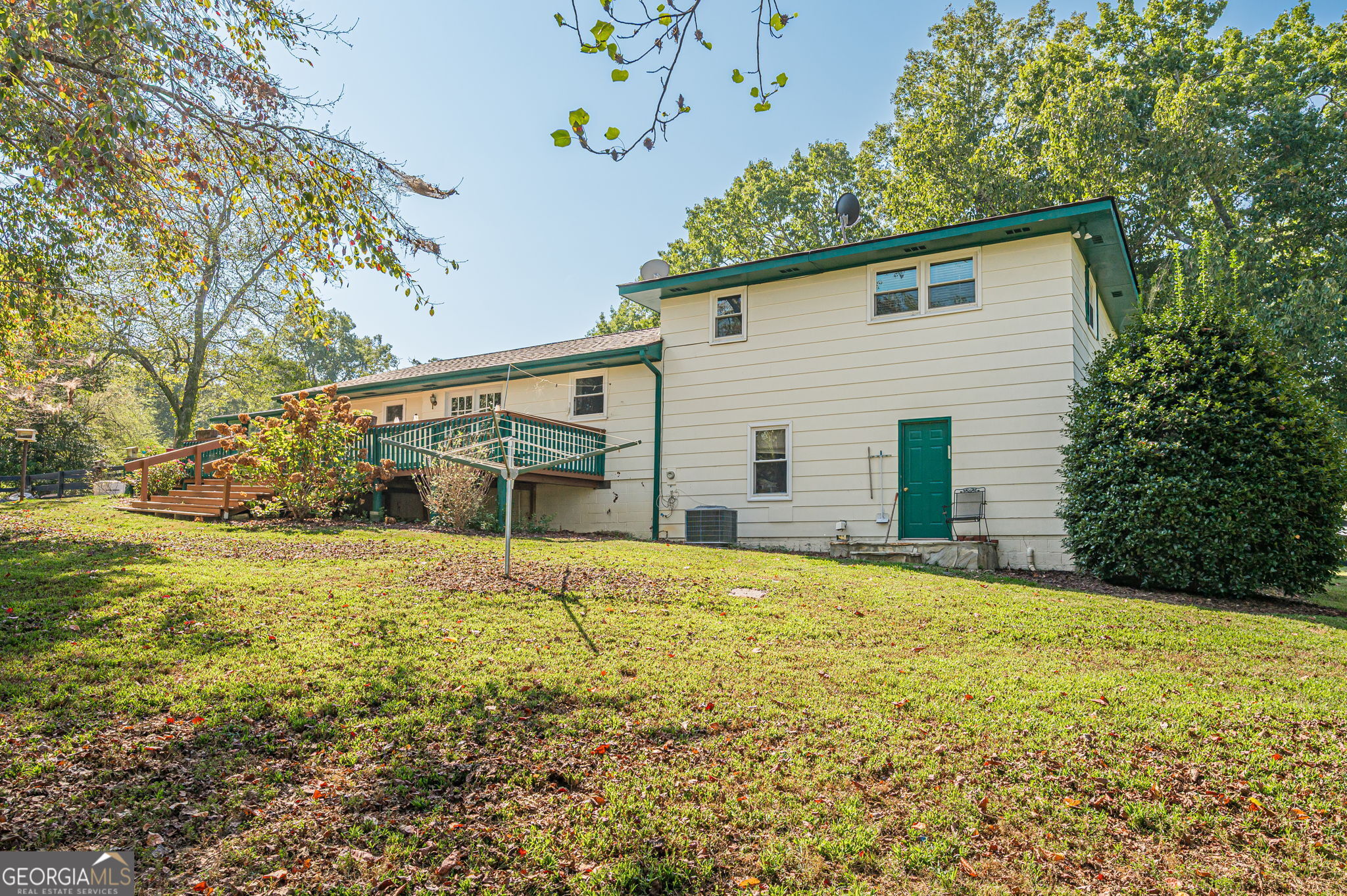 1276 Howell Property Photo 32