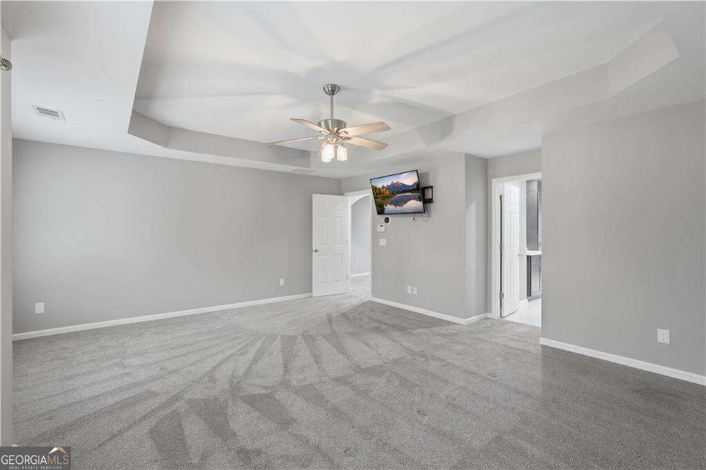 160 Treadstone Overlook Property Photo 12