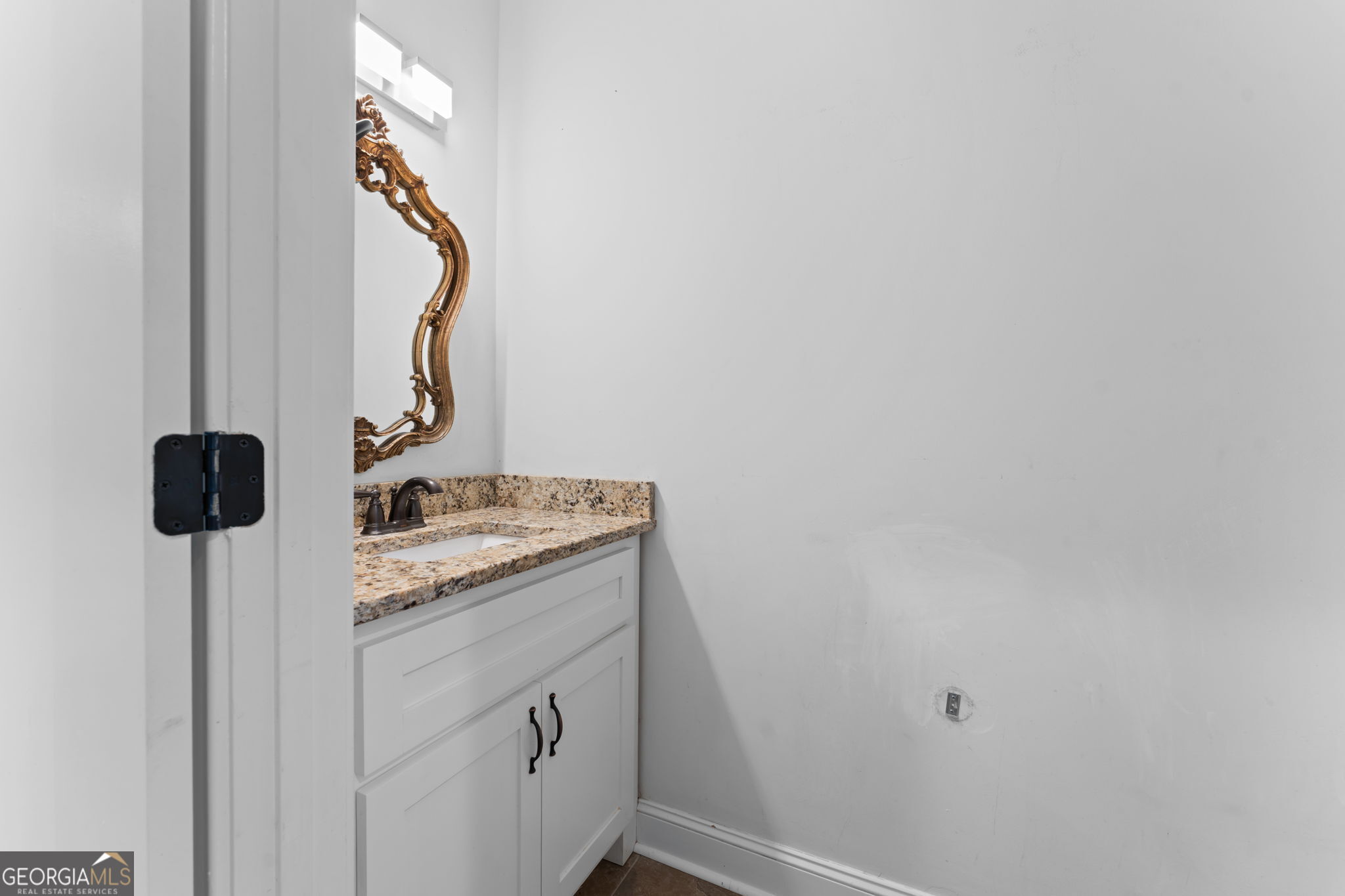 179 Village Circle Property Photo 15