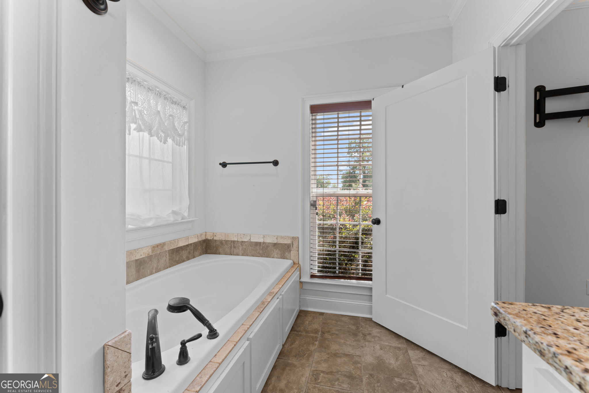 179 Village Circle Property Photo 30