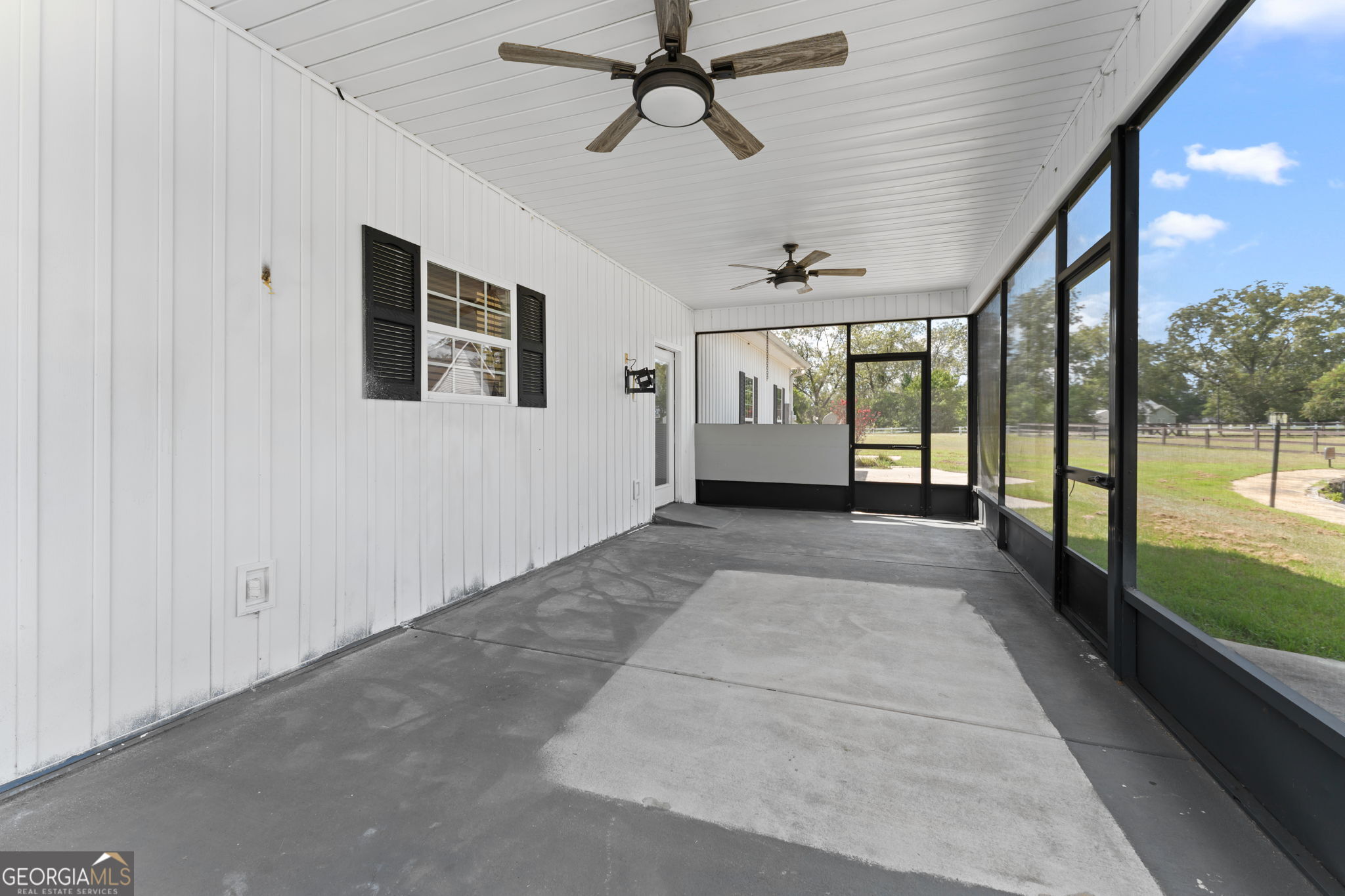 179 Village Circle Property Photo 35
