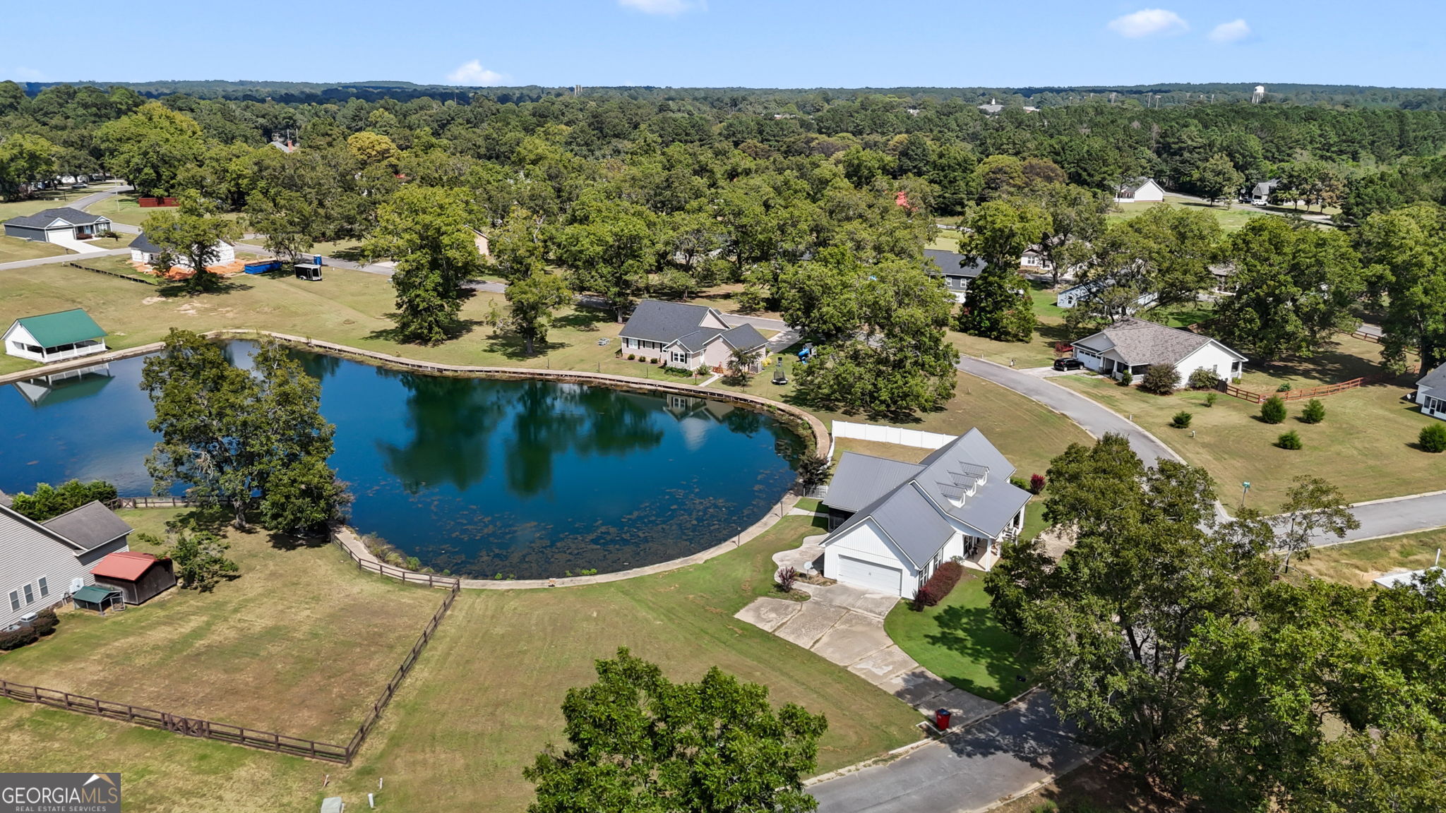 179 Village Circle Property Photo 42