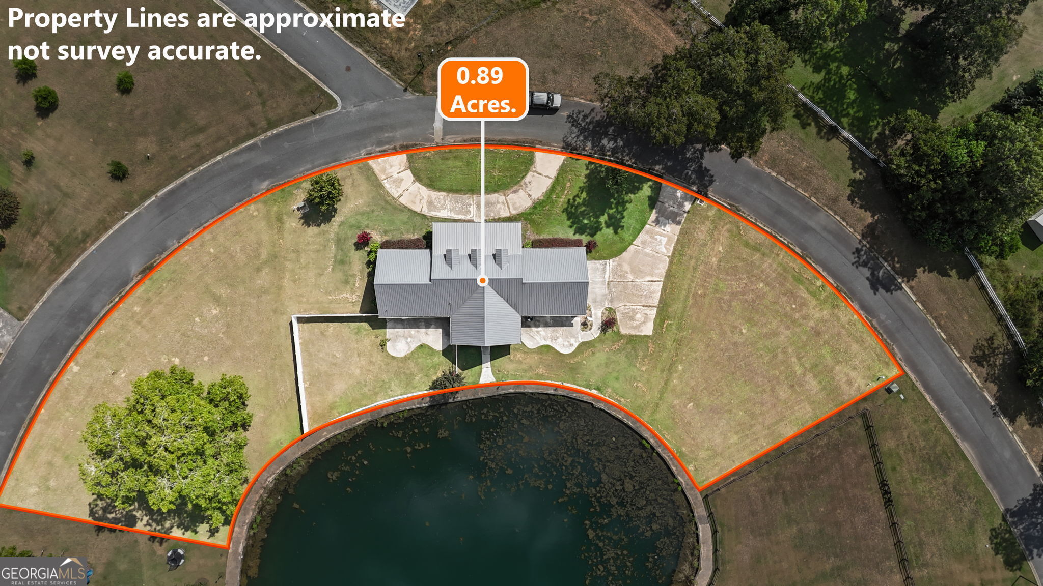 179 Village Circle Property Photo 43