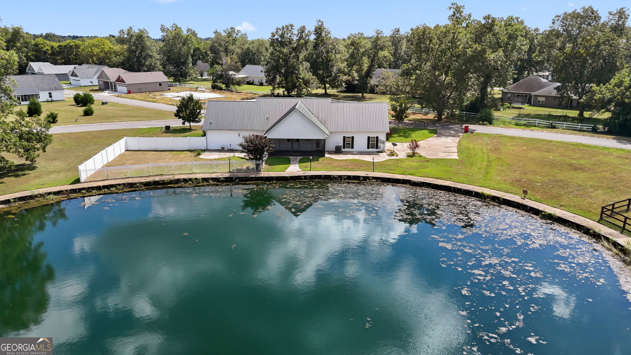 179 Village Circle Property Photo 46