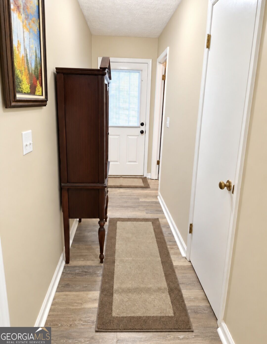 120 Lynn Place Property Photo 7