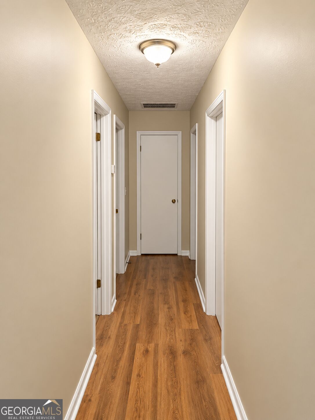 120 Lynn Place Property Photo 19