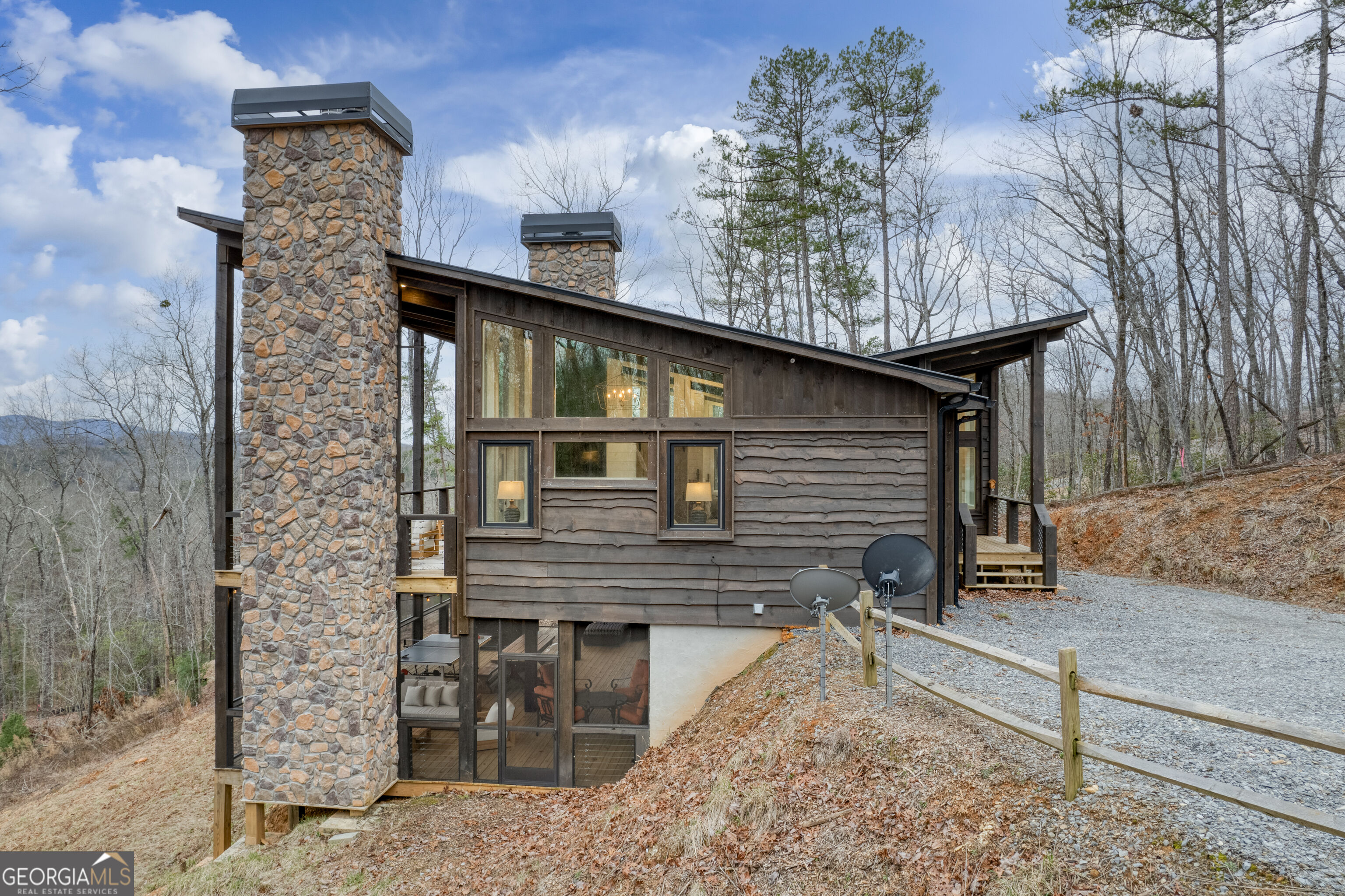 49 Chestnut Overlook Property Photo 2