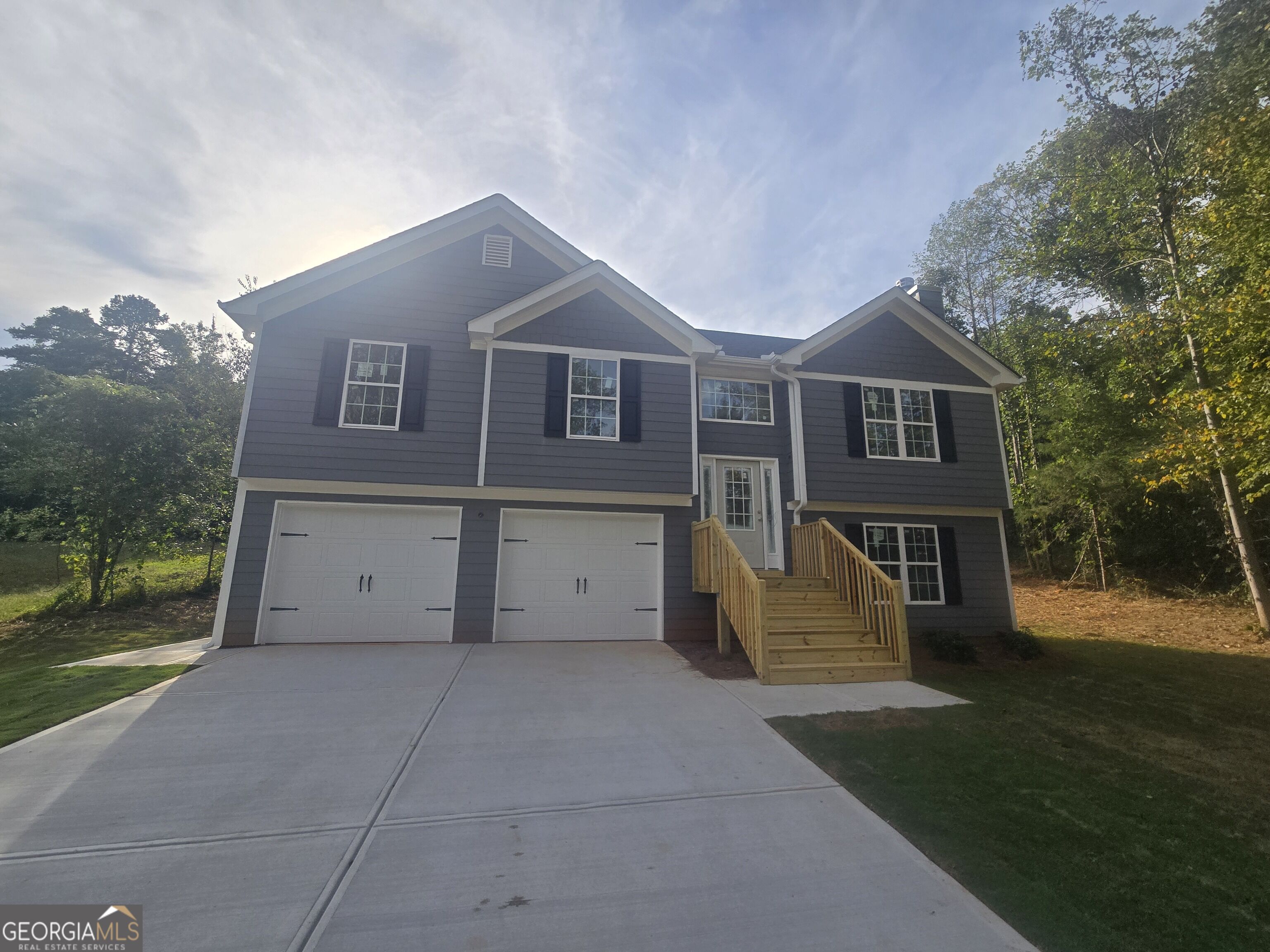 3111 Westchester Drive Property Photo 1