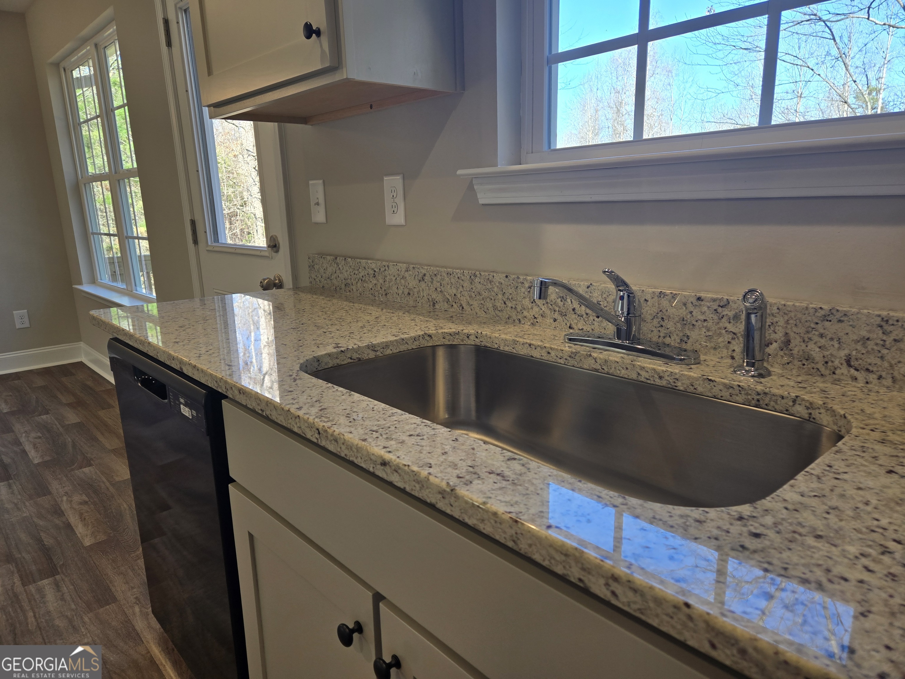 3111 Westchester Drive Property Photo 19