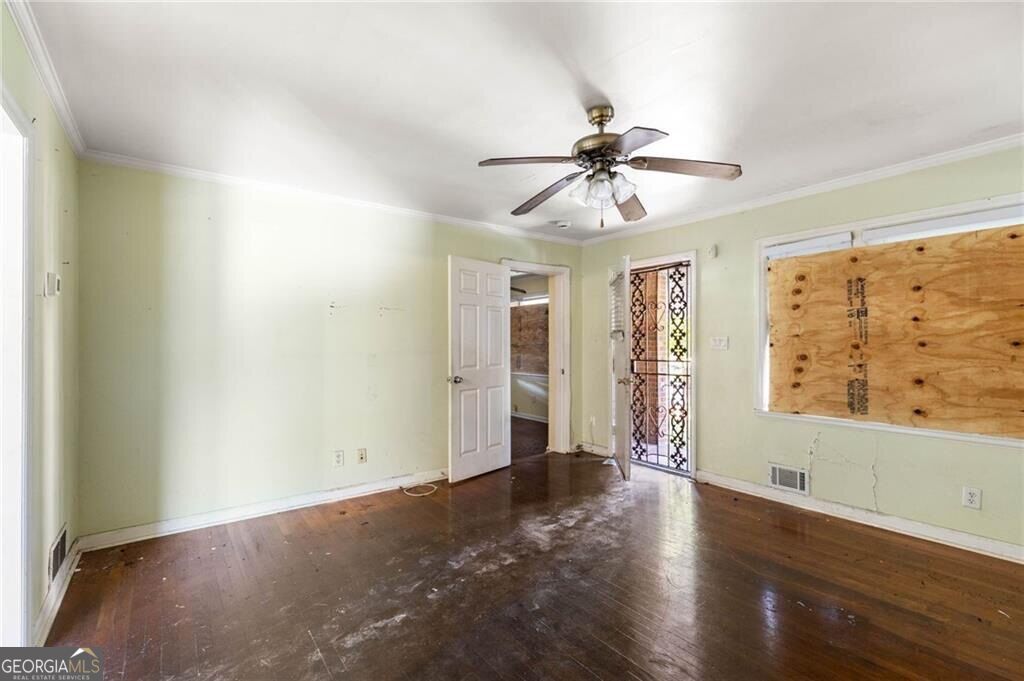 71 Burbank Drive Nw Property Photo 4