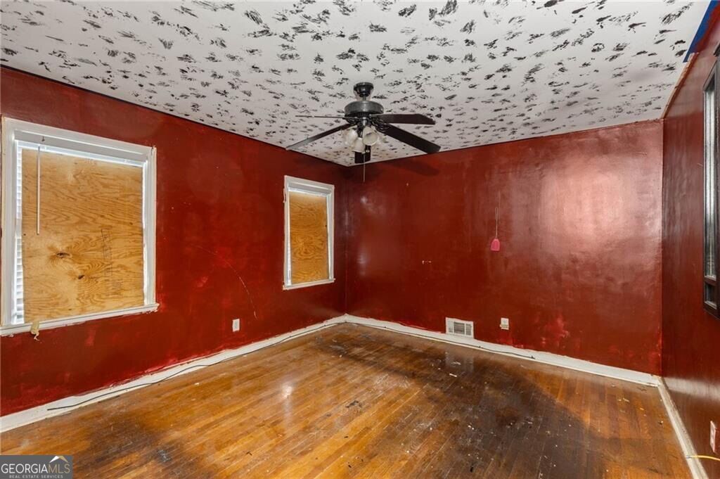 71 Burbank Drive Nw Property Photo 16