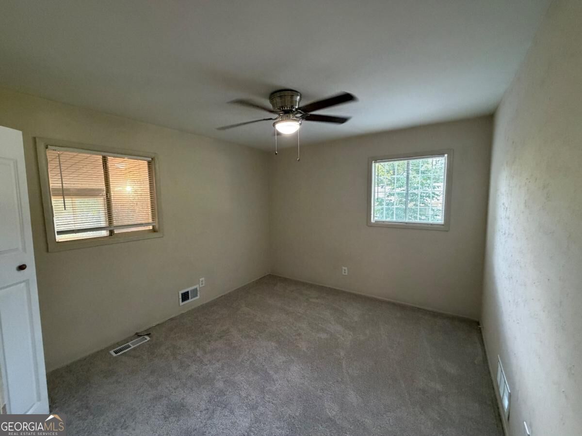 1340 Pineglen Drive Property Photo 10