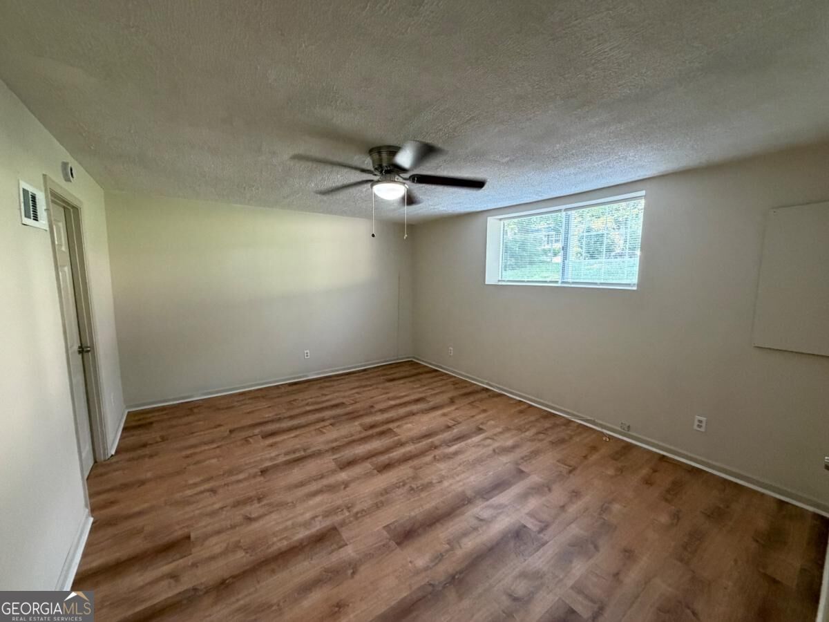 1340 Pineglen Drive Property Photo 19