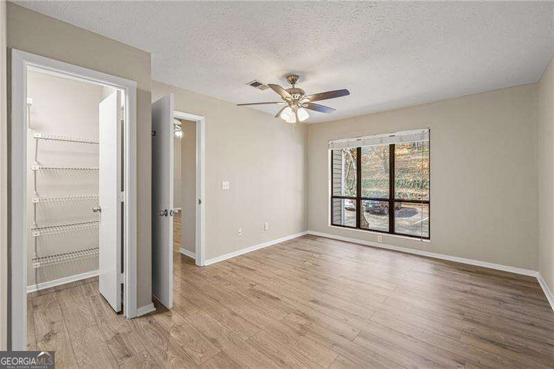 408 Warm Springs Circle Property Photo 14