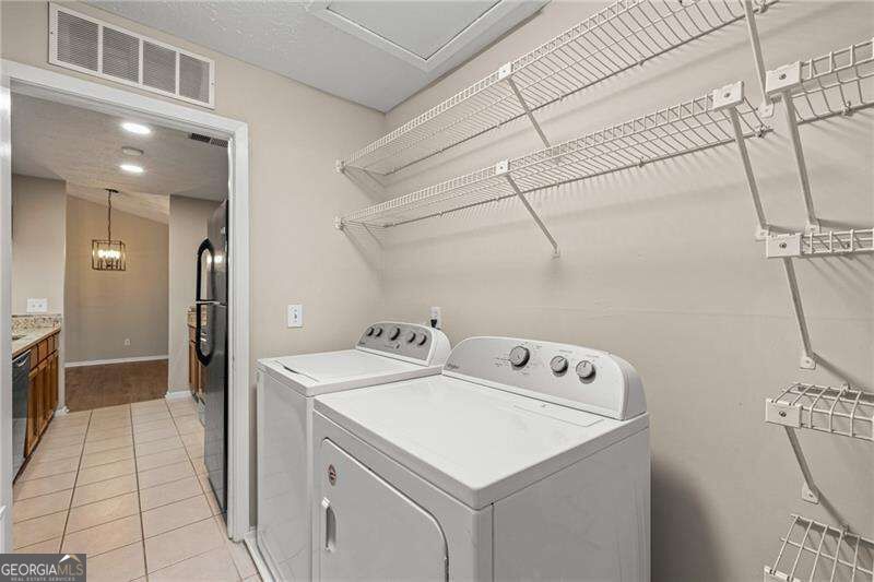 408 Warm Springs Circle Property Photo 21