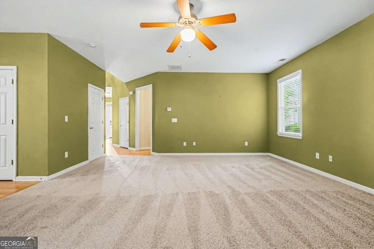 925 Liberty Ives Drive Property Photo 6