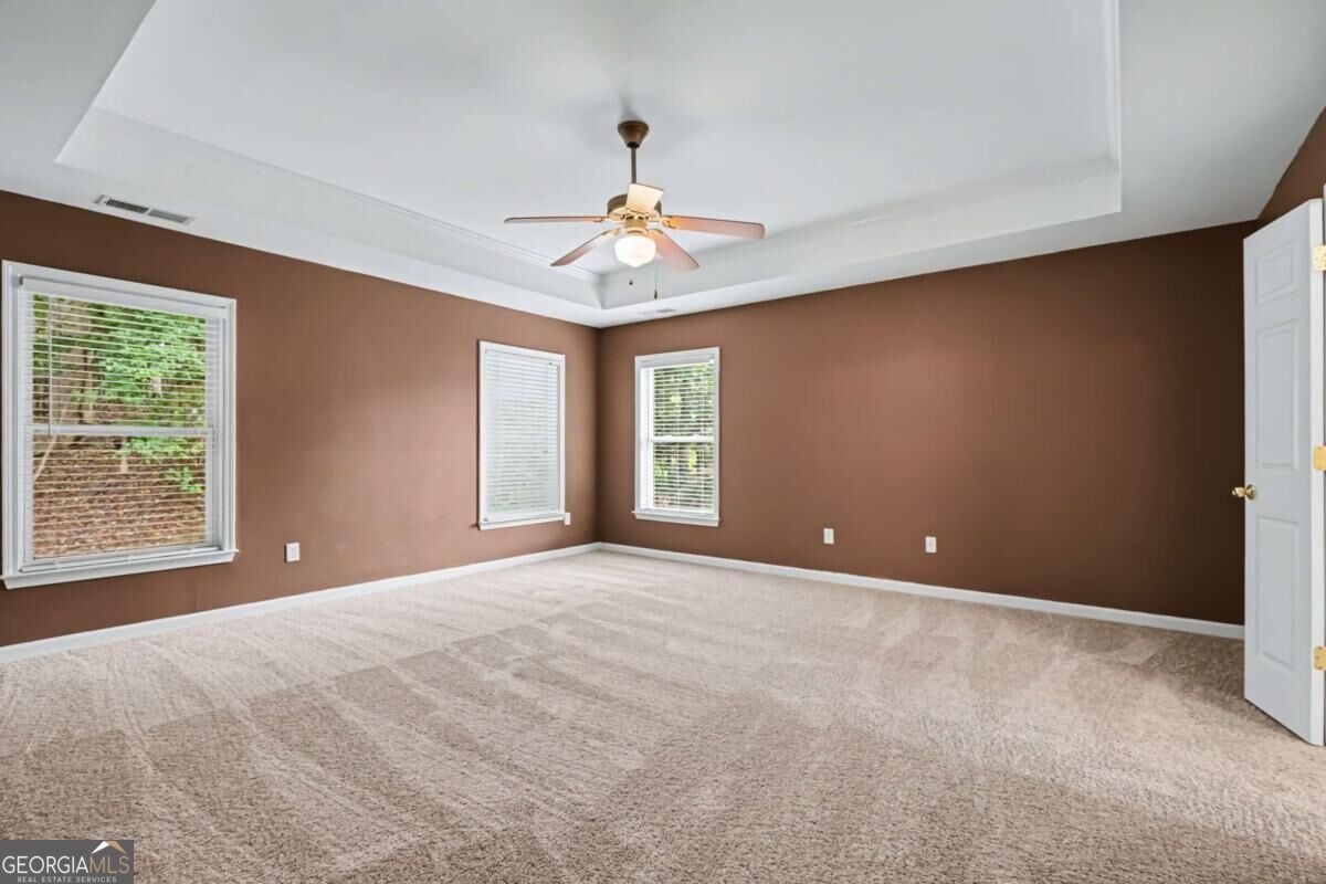 925 Liberty Ives Drive Property Photo 13