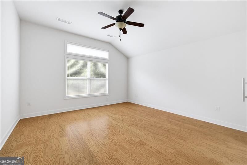 2047 Imperial Pond Property Photo 8