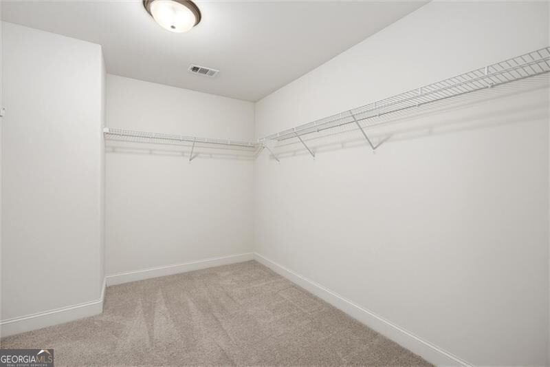 2047 Imperial Pond Property Photo 12
