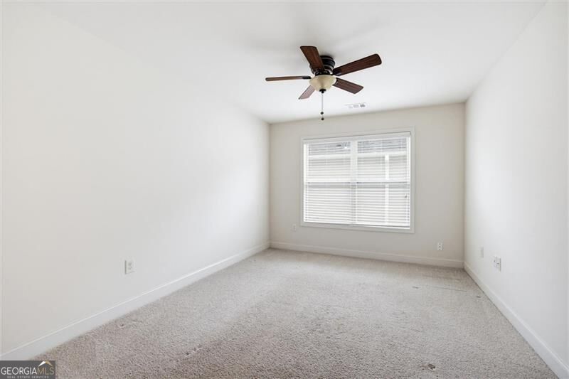 2047 Imperial Pond Property Photo 15