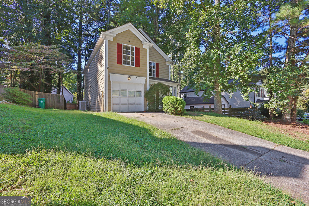 1330 Old Countryside Circle Property Photo 1