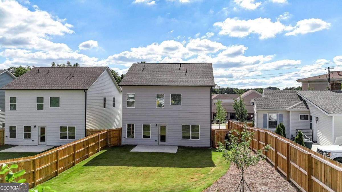 35 Aviation Road Se Property Photo 47