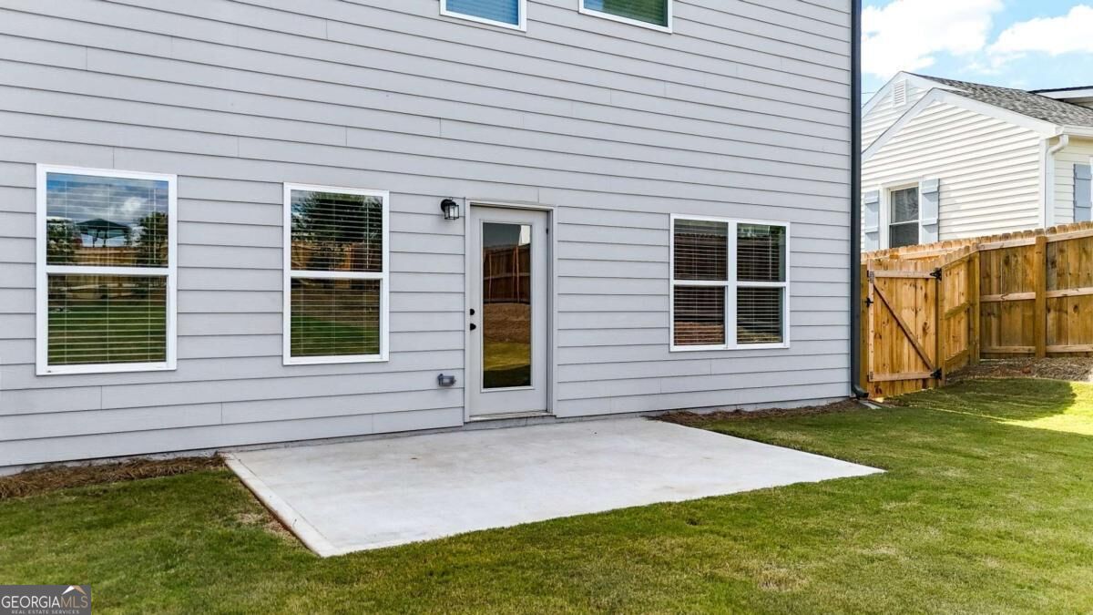 35 Aviation Road Se Property Photo 50