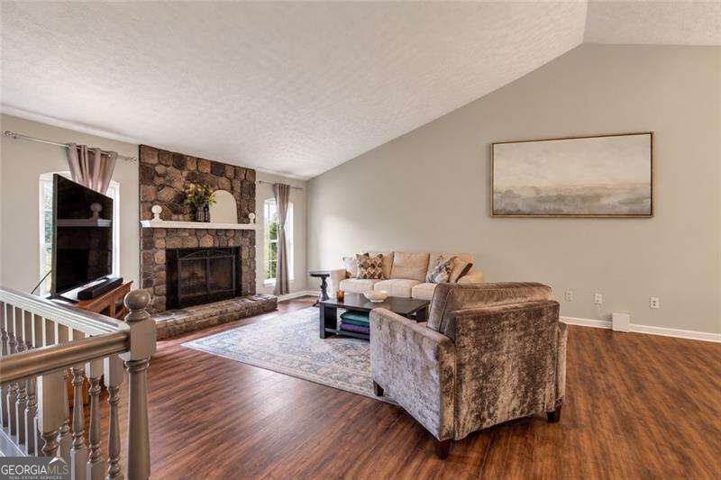 2361 Skyline Ridge Drive Property Photo 6