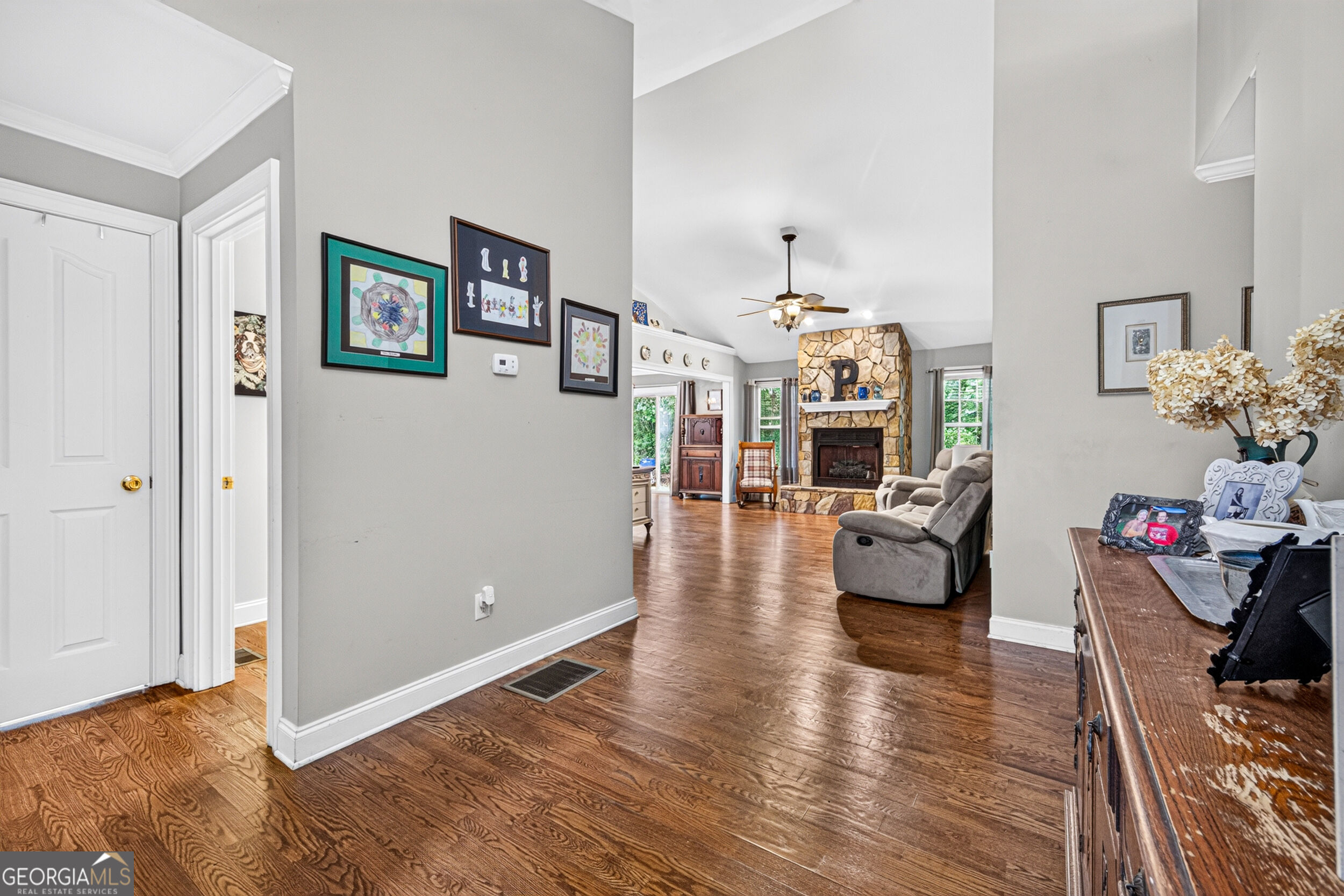 223 Stonebrook Drive Property Photo 3