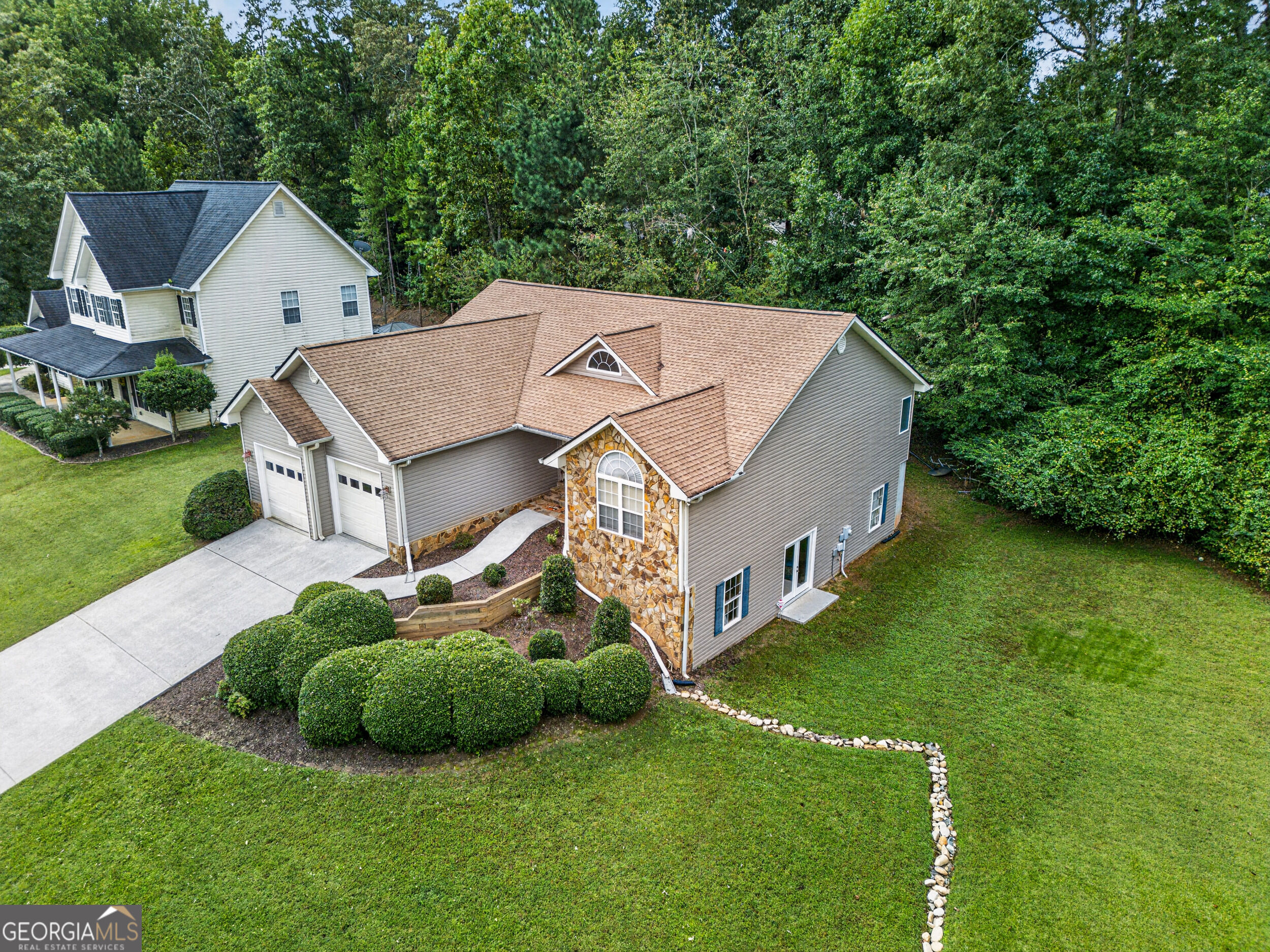 223 Stonebrook Drive Property Photo 41