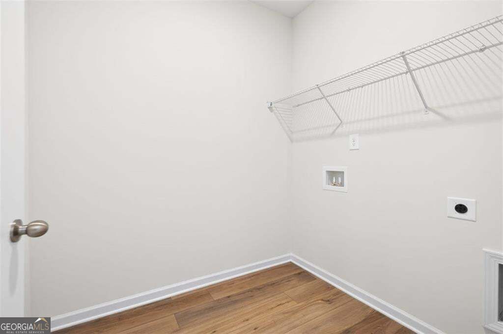709 Sinclair Lane Property Photo 24