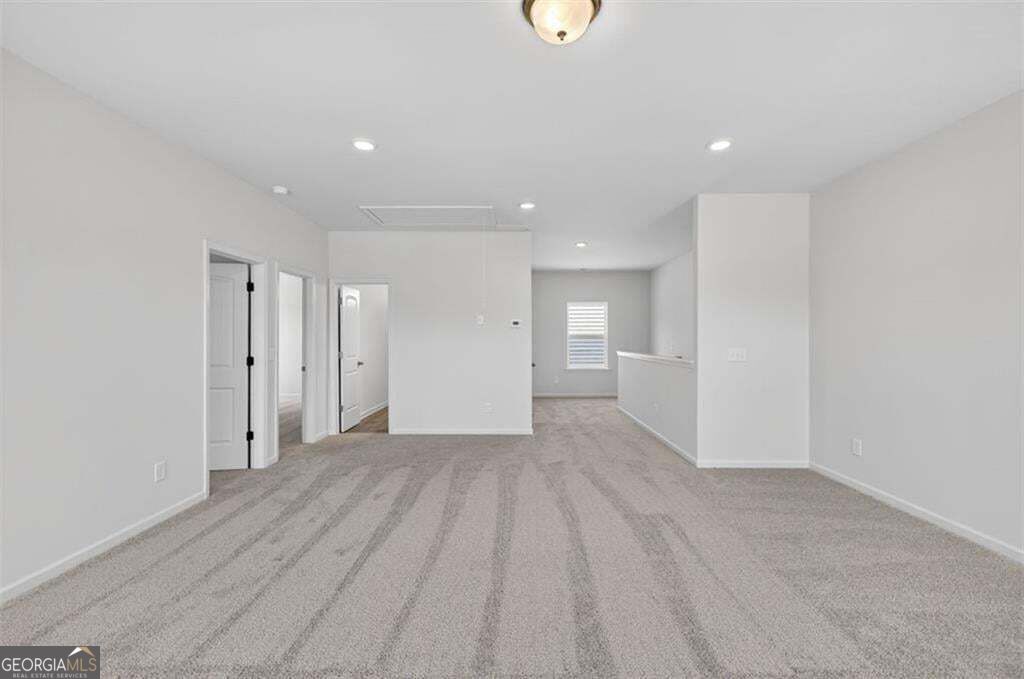 709 Sinclair Lane Property Photo 29