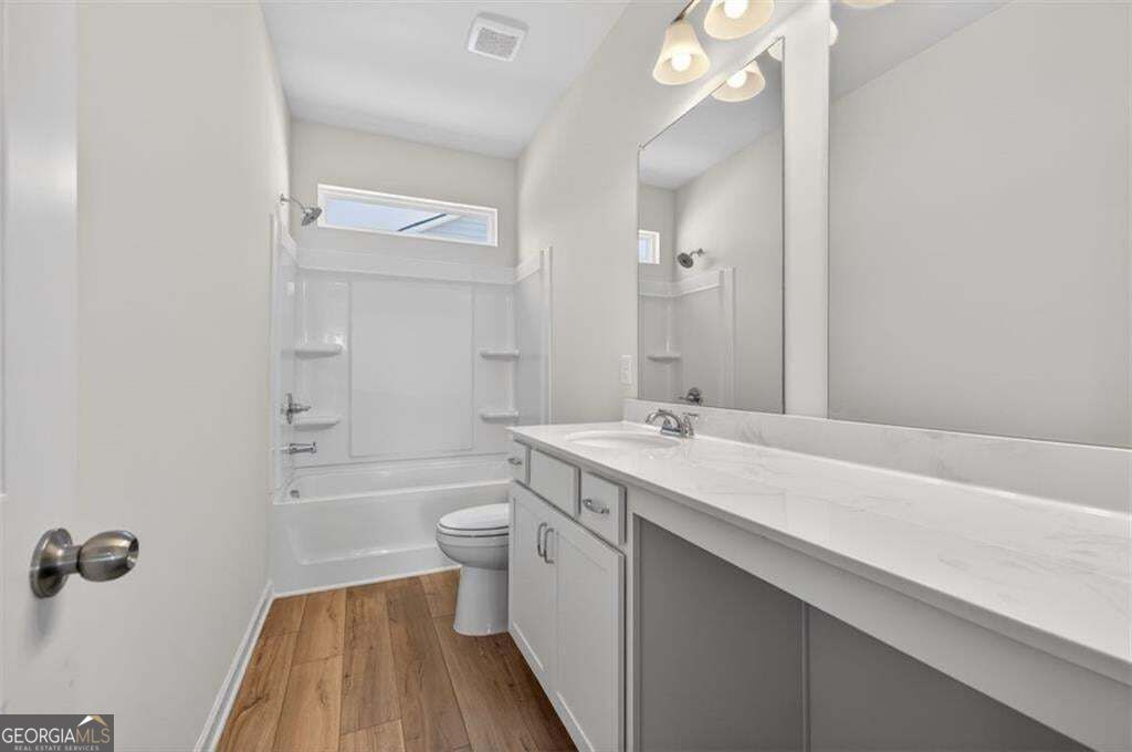 709 Sinclair Lane Property Photo 35