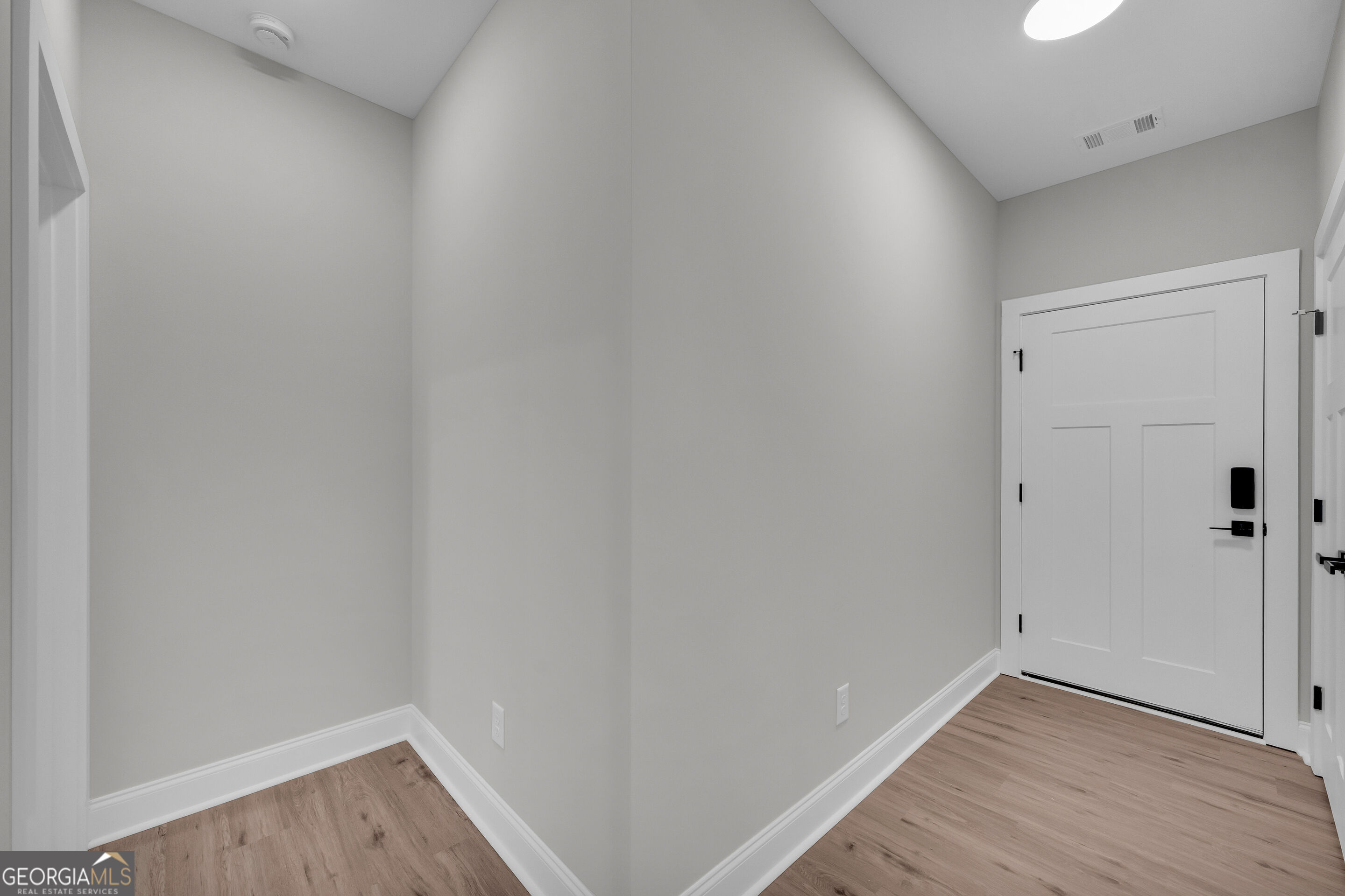 64 Harbor Heights Circle Property Photo 13