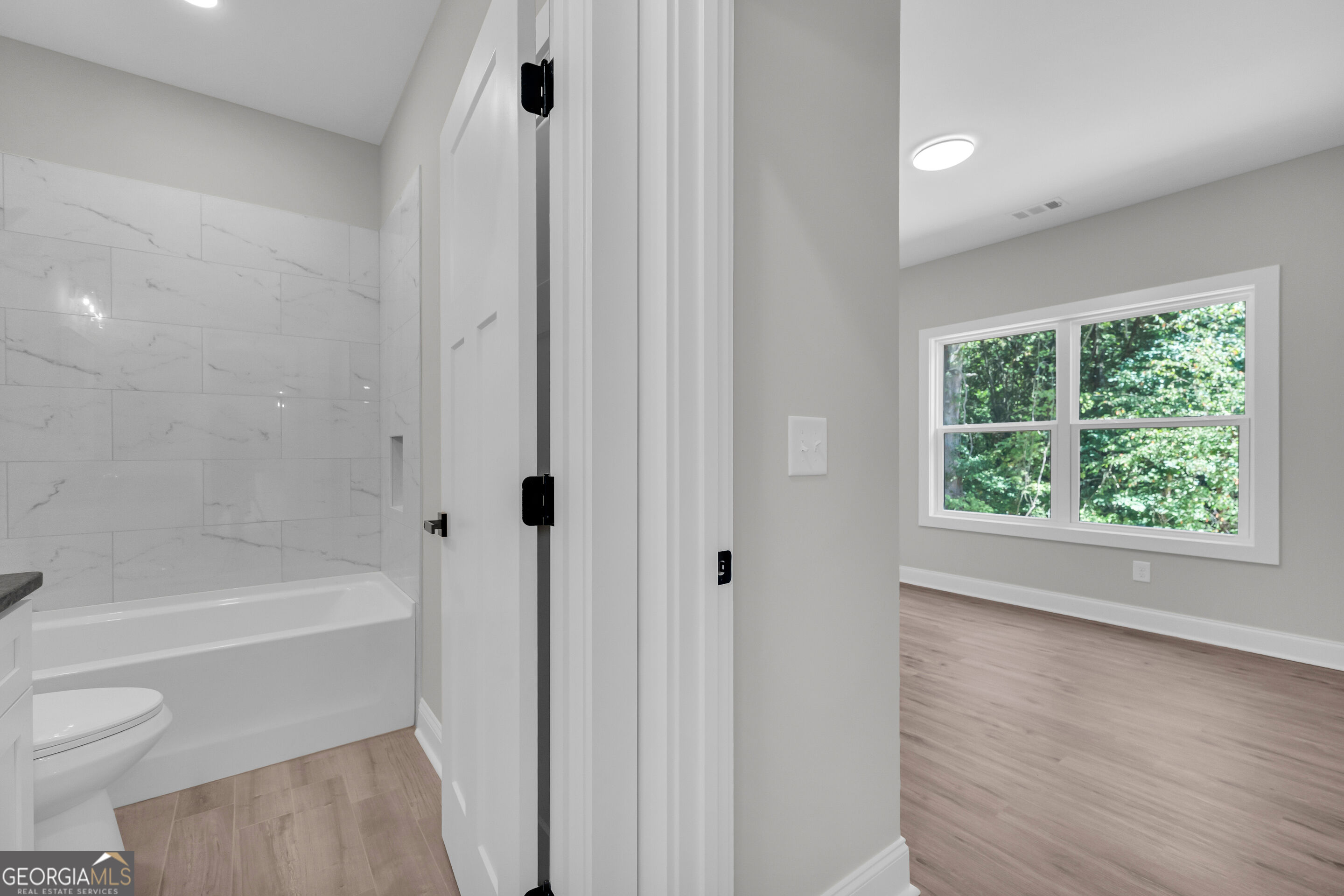 64 Harbor Heights Circle Property Photo 24