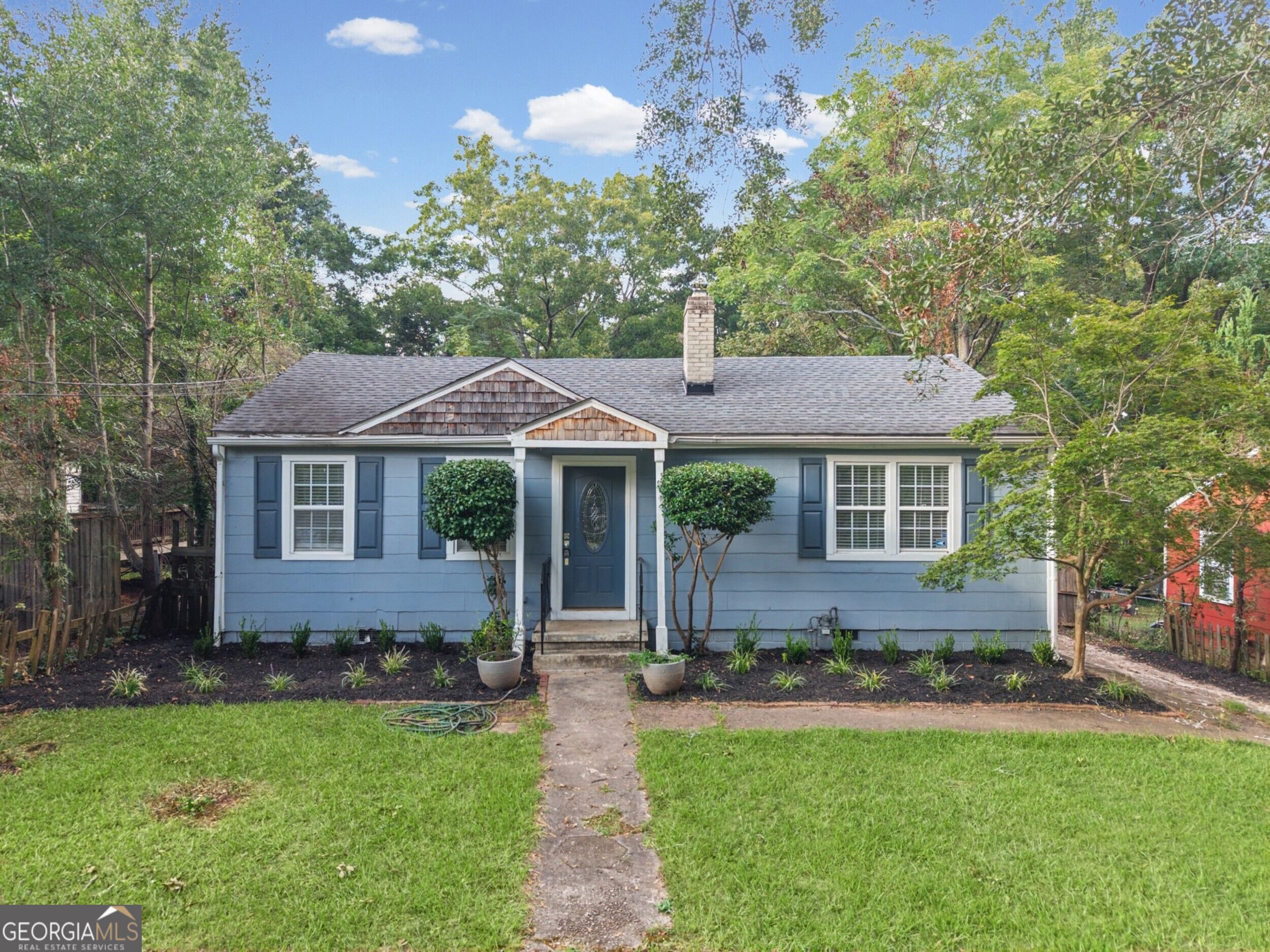 1726 Jobeth Avenue Se Property Photo 2