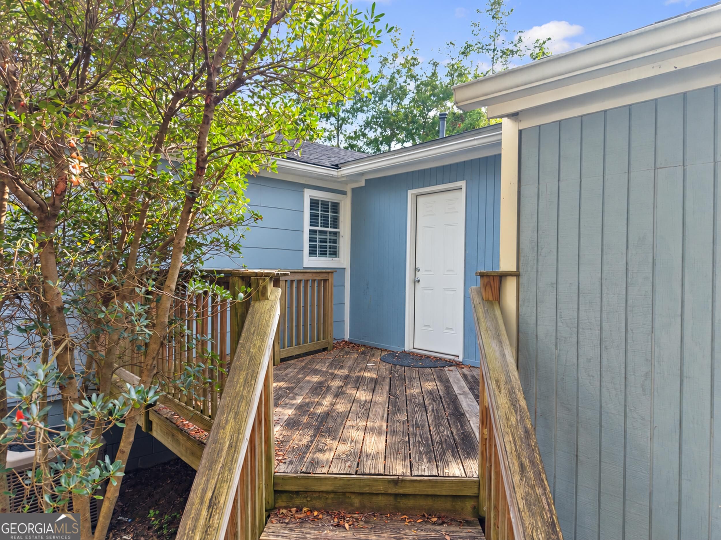 1726 Jobeth Avenue Se Property Photo 24