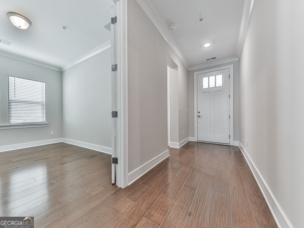 711 Rising Moon Drive Property Photo 3