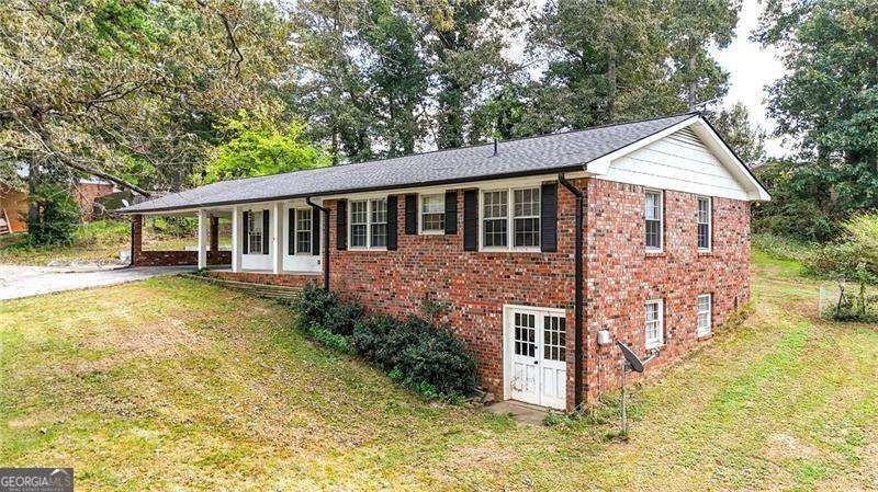 45 Bishop Road Nw Property Photo 2